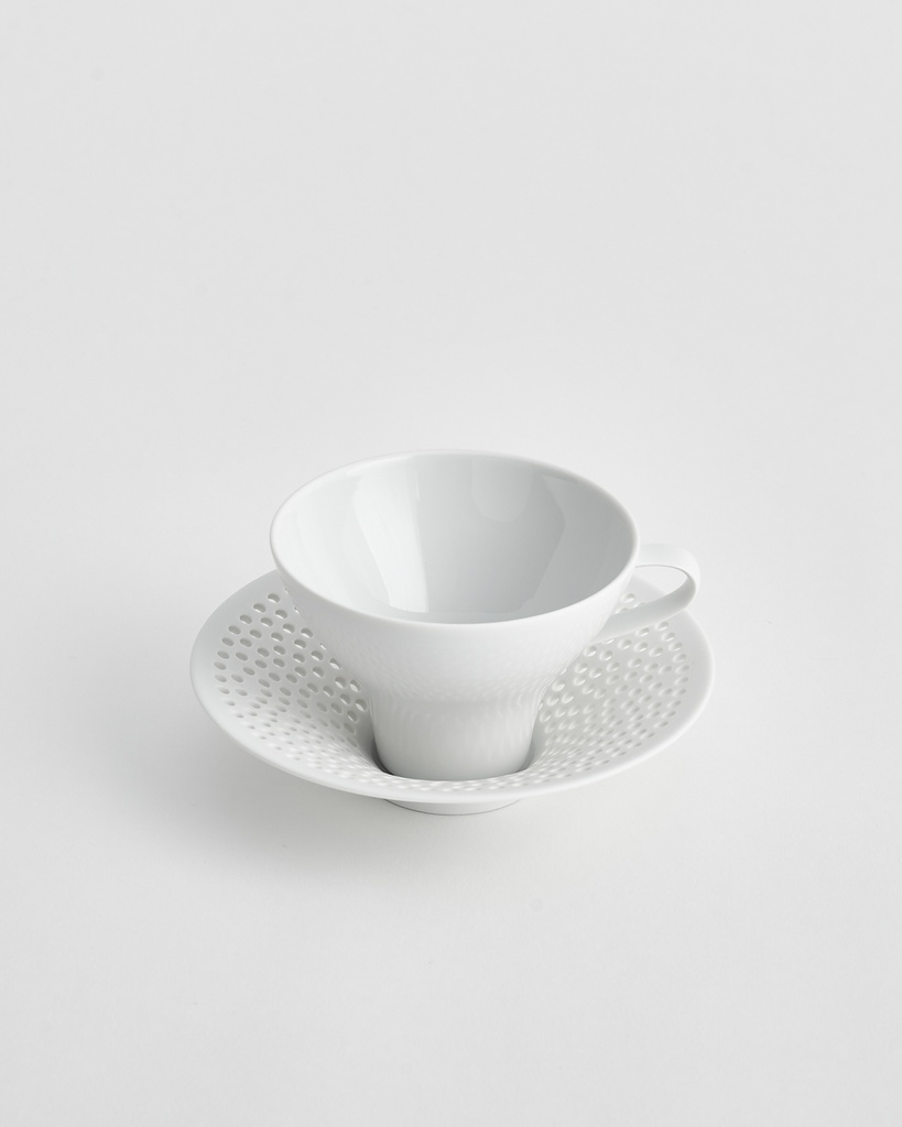 Kaffee- und Teetasse mit hohem Unterteller Ø165