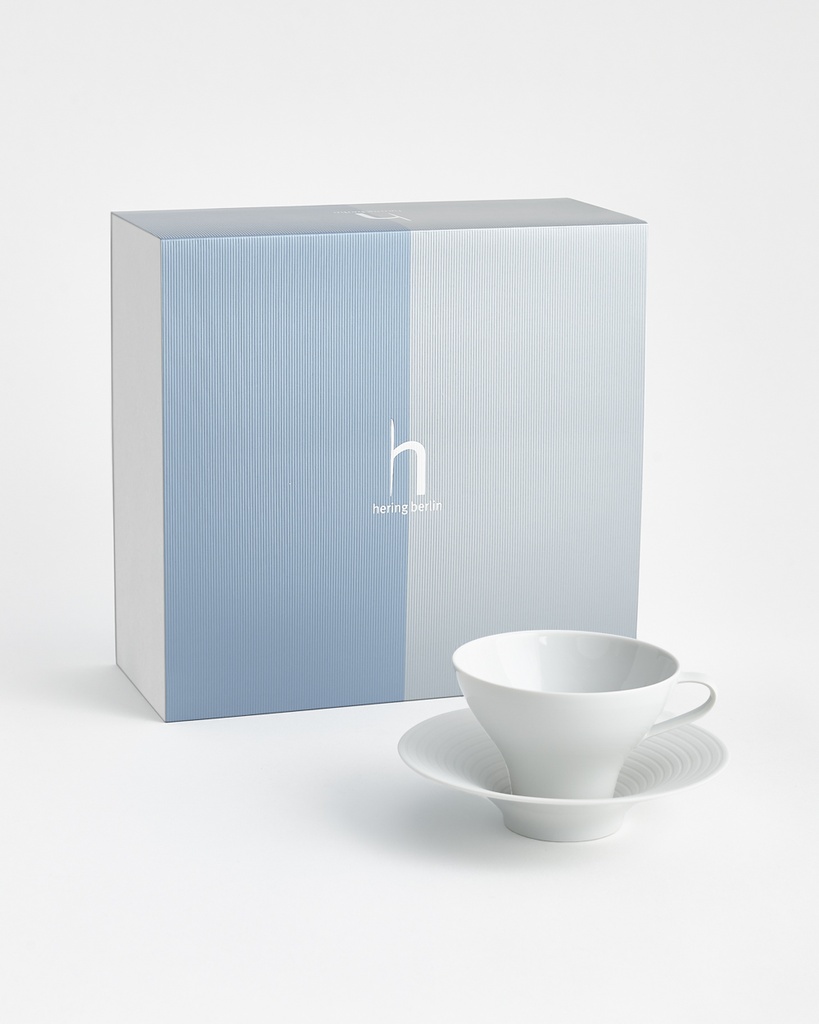 Kaffee- und Teetasse mit hohem Unterteller Ø165