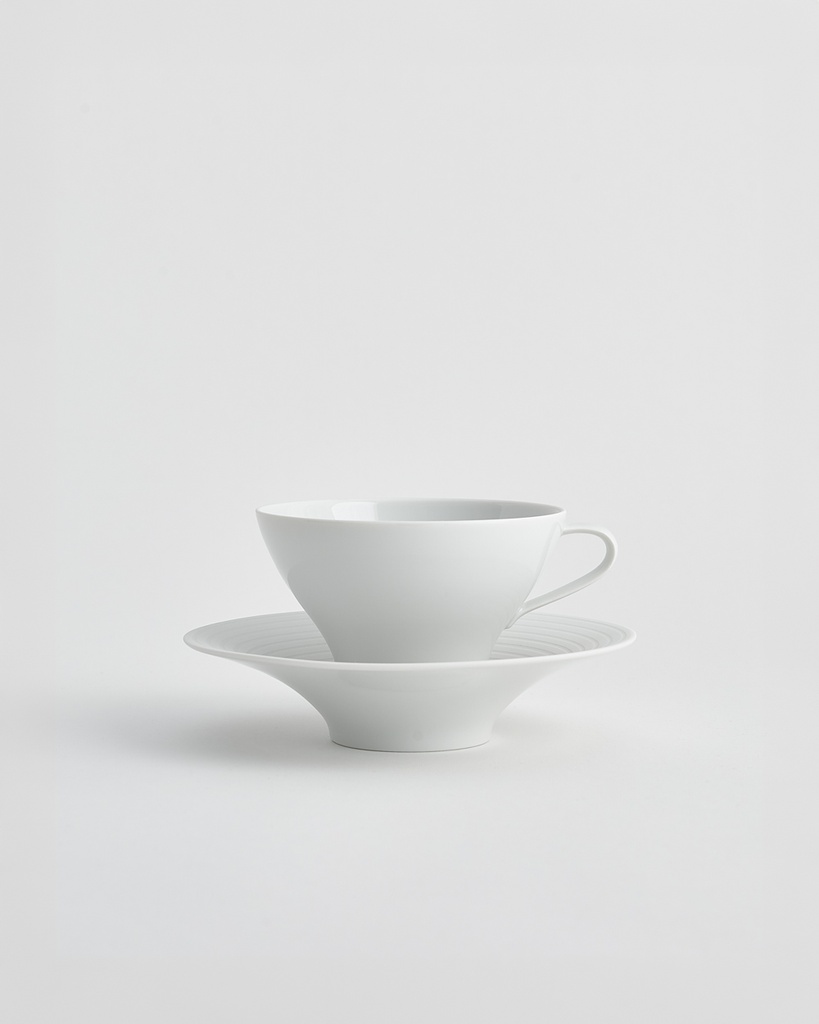 [309_030_21] Kaffee- und Teetasse mit hohem Unterteller Ø165