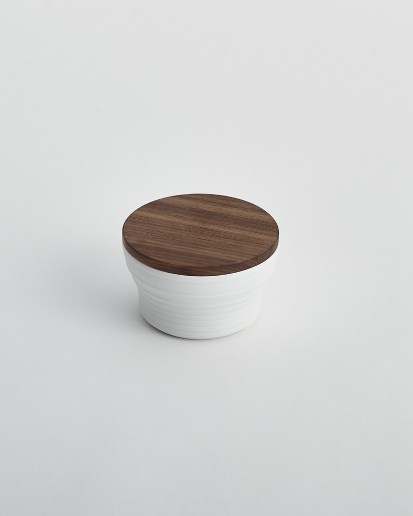 [505_030_00] Sugar Bowl, Medium & Walnut Lid